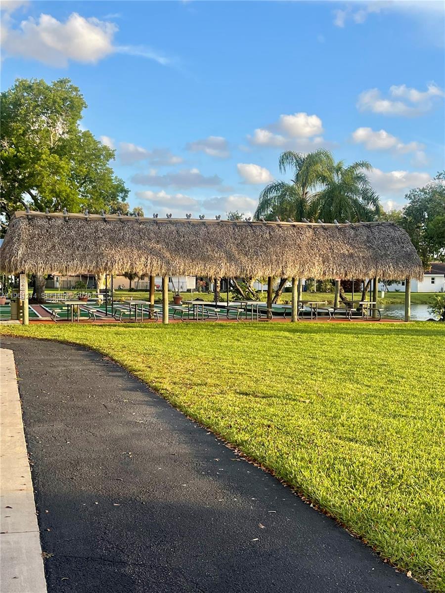 BONAVENTURE LAKES - Residential