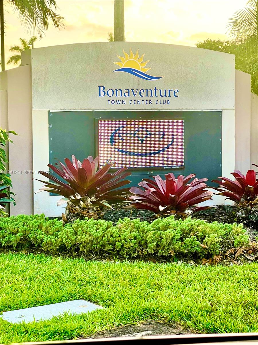 BONAVENTURE LAKES - Residential
