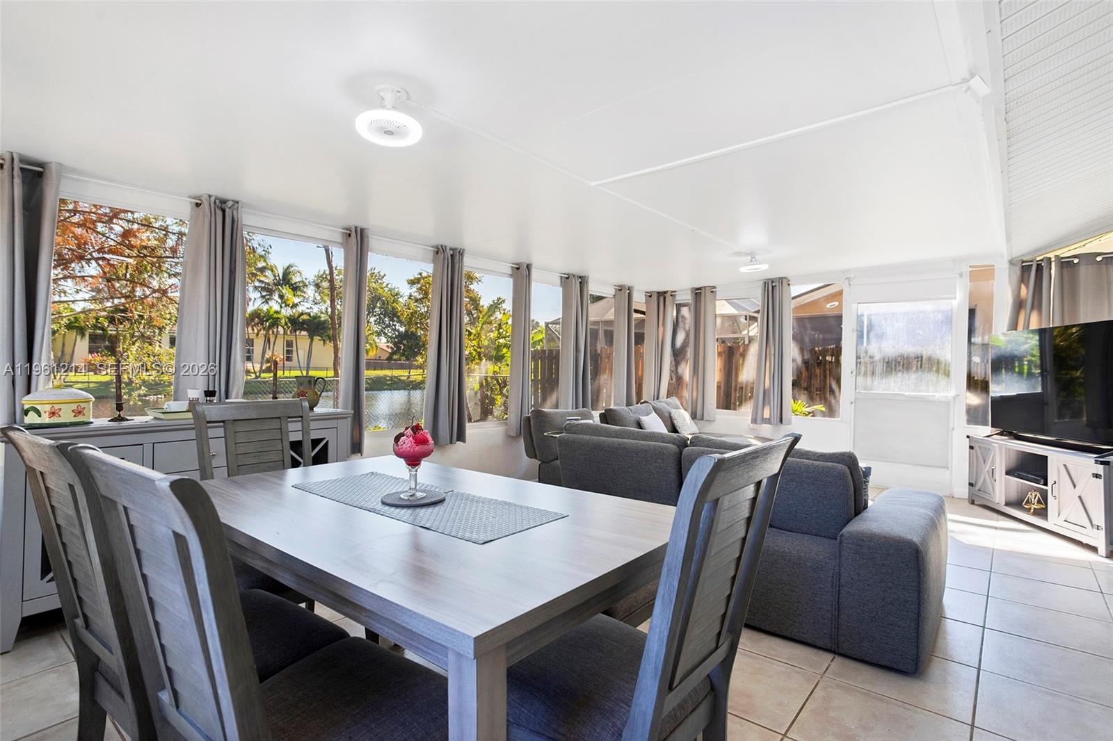 BONAVENTURE LAKES - Residential