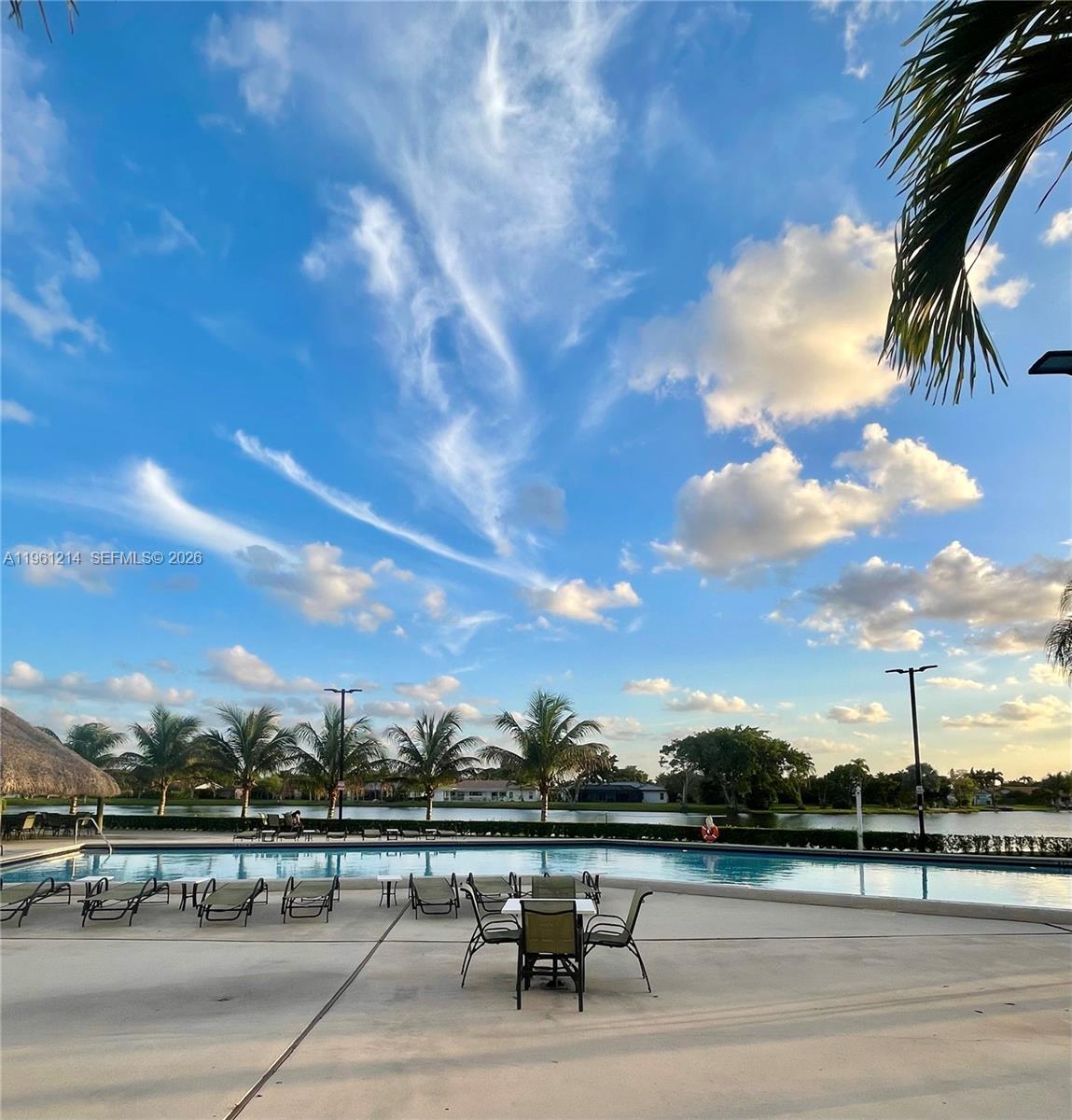 BONAVENTURE LAKES - Residential