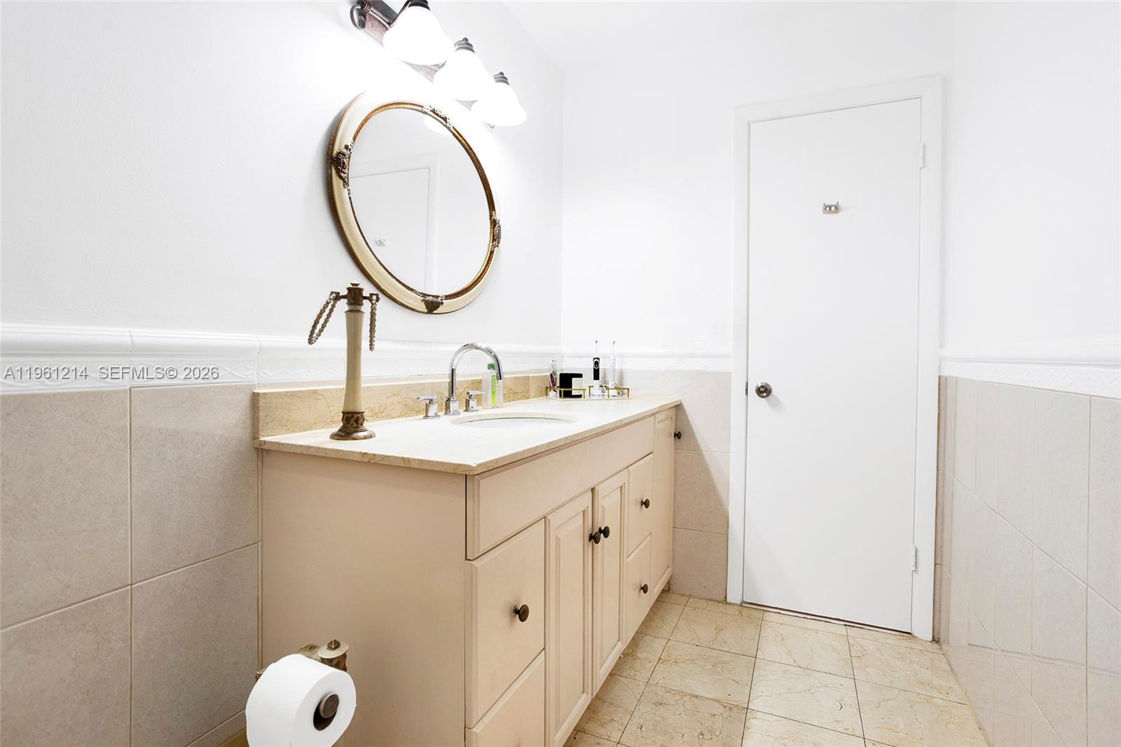 BONAVENTURE LAKES - Residential