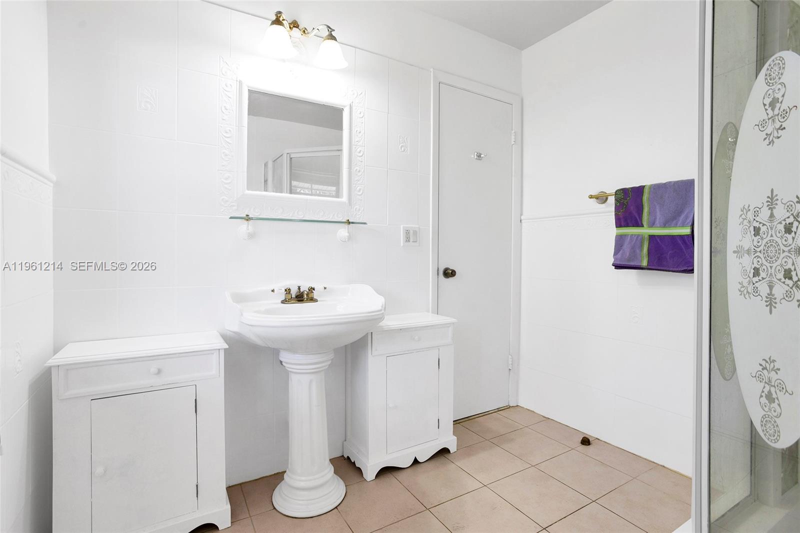 BONAVENTURE LAKES - Residential