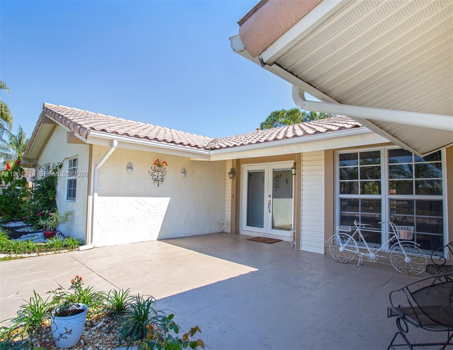 BONAVENTURE LAKES - Residential