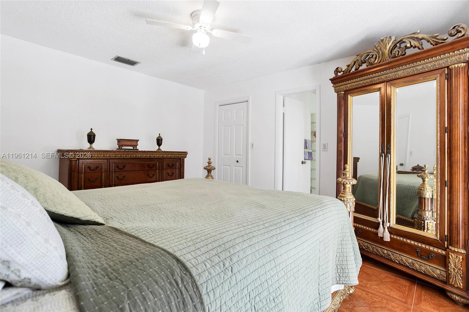 BONAVENTURE LAKES - Residential