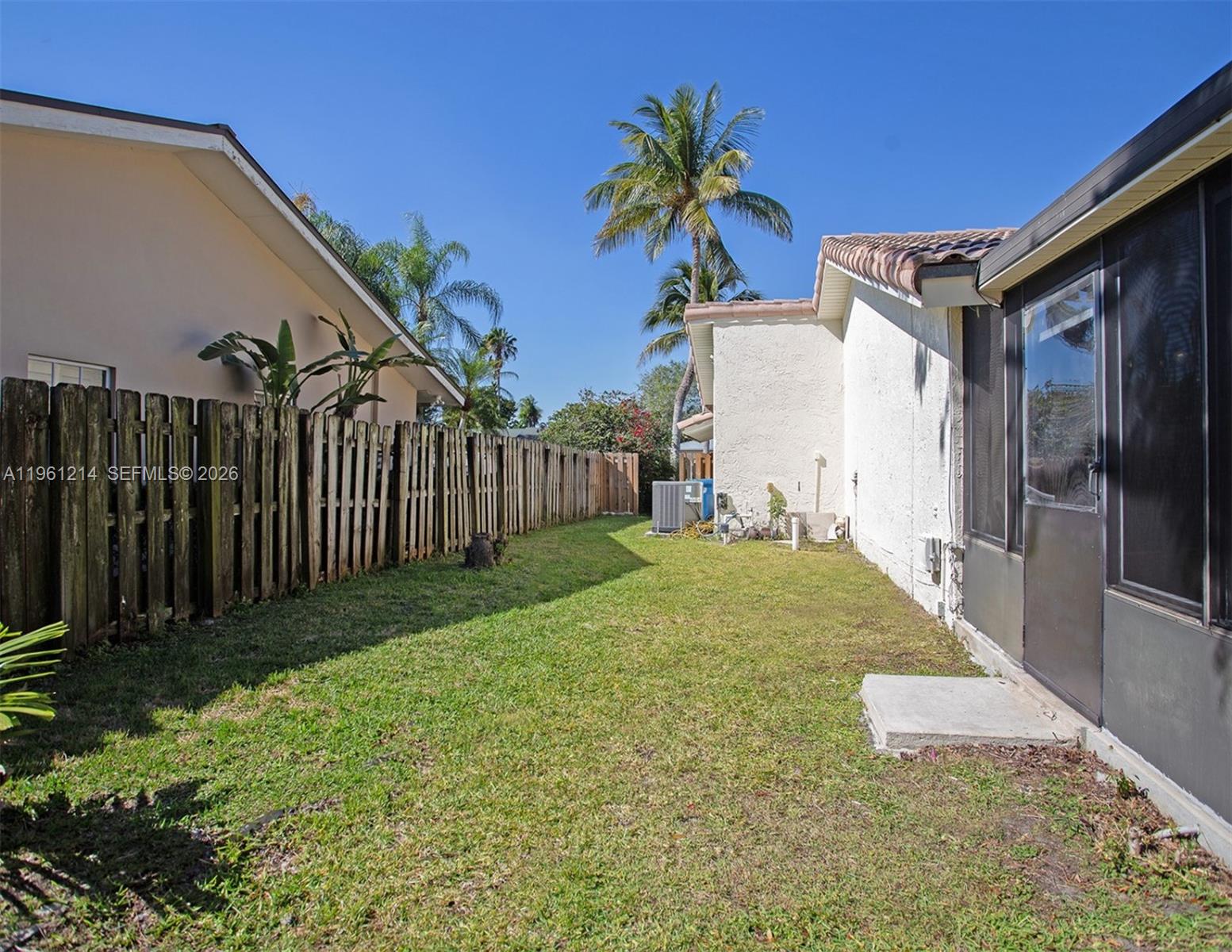 BONAVENTURE LAKES - Residential