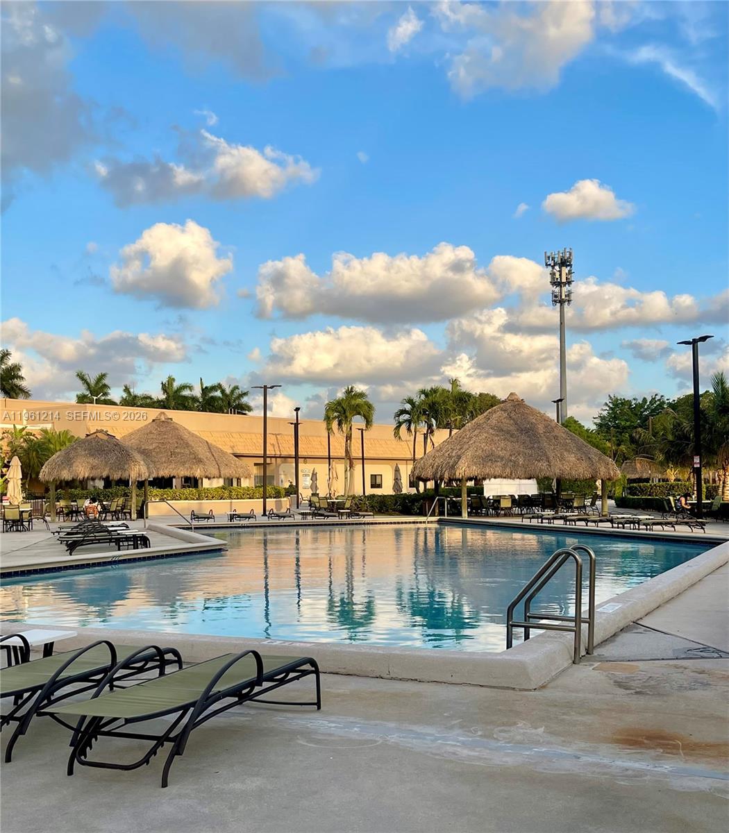 BONAVENTURE LAKES - Residential