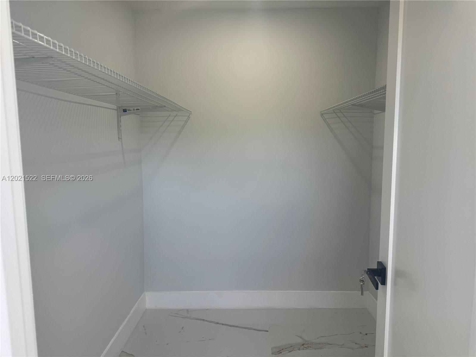 GREENDALE ESTATES SEC FIV - Residential