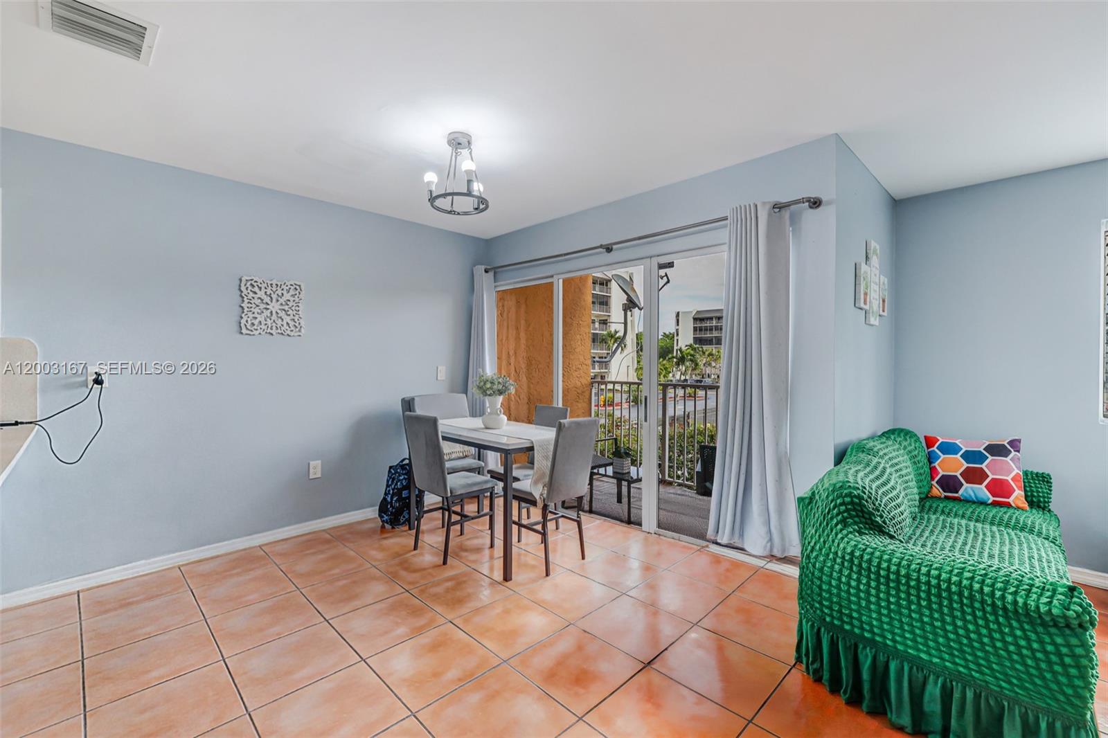 PASEO REAL CONDO - Residential