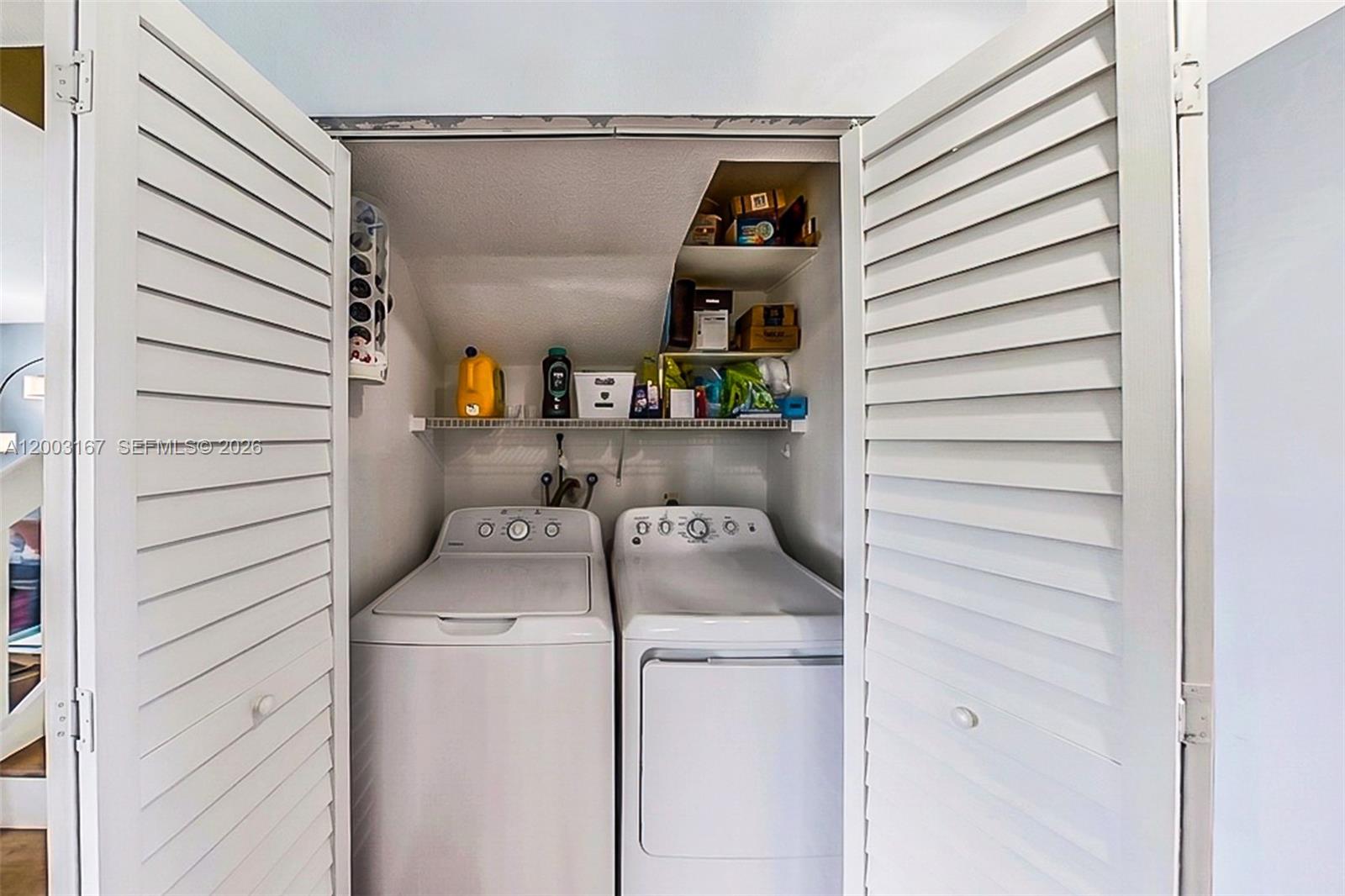 PASEO REAL CONDO - Residential