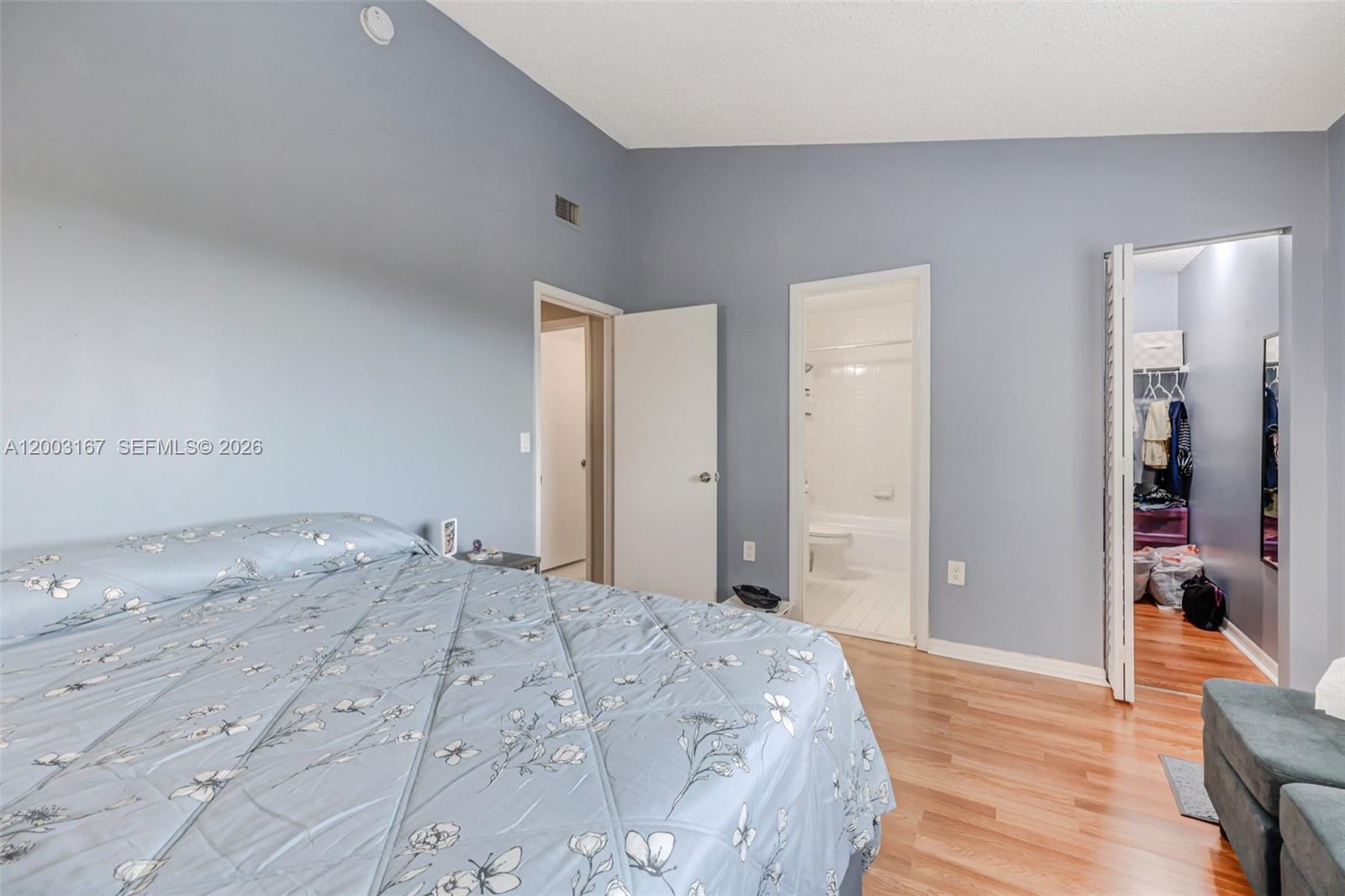 PASEO REAL CONDO - Residential