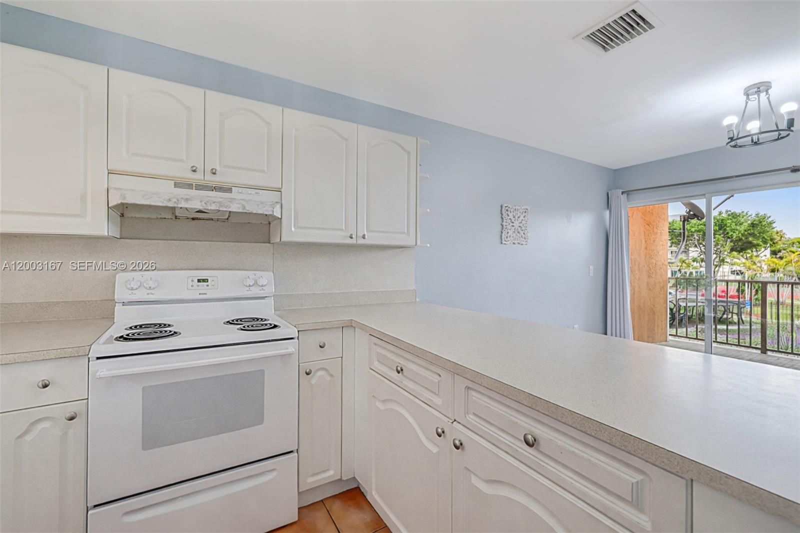 PASEO REAL CONDO - Residential