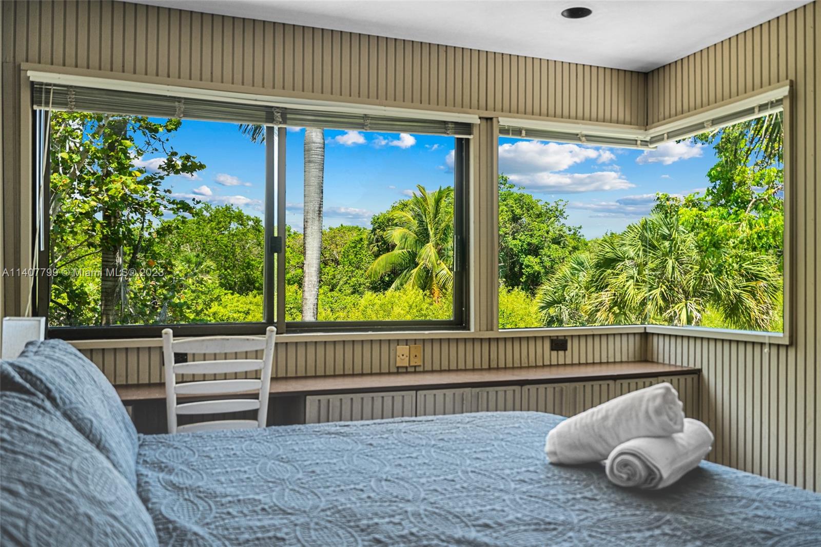 LAS OLAS BY THE SEA EXT - Residential