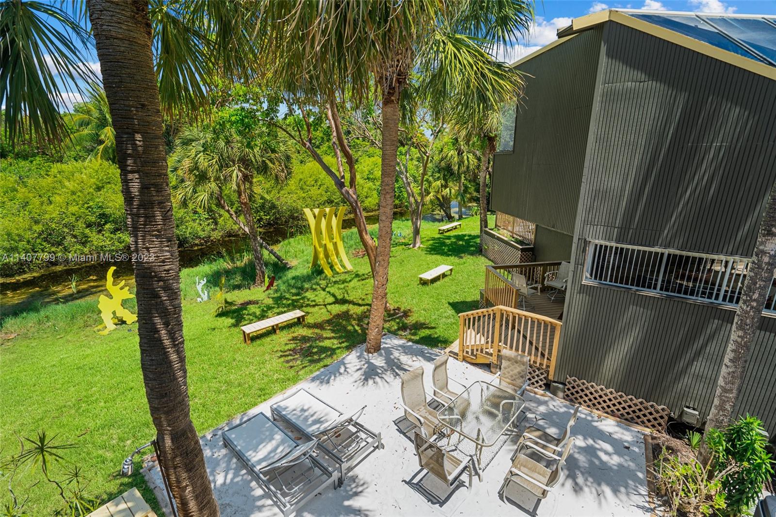 LAS OLAS BY THE SEA EXT - Residential