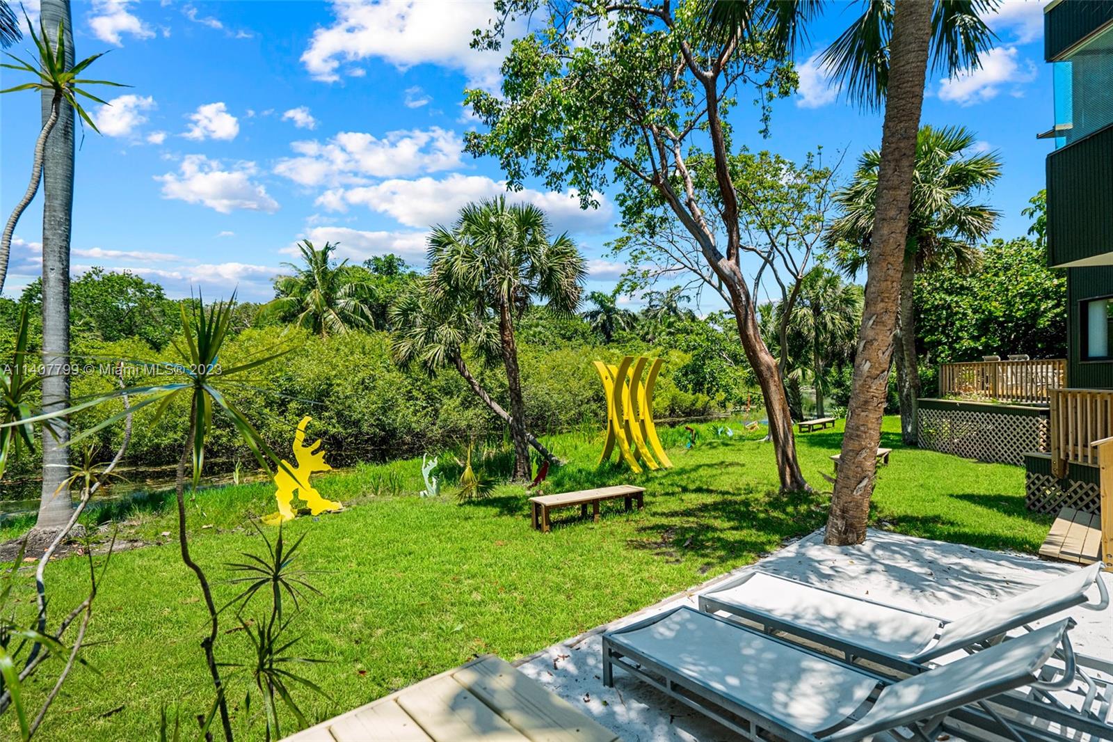 LAS OLAS BY THE SEA EXT - Residential