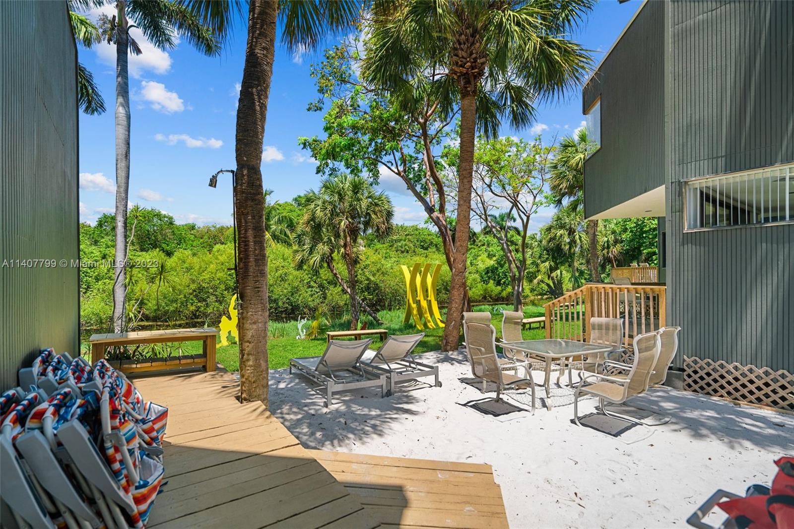 LAS OLAS BY THE SEA EXT - Residential