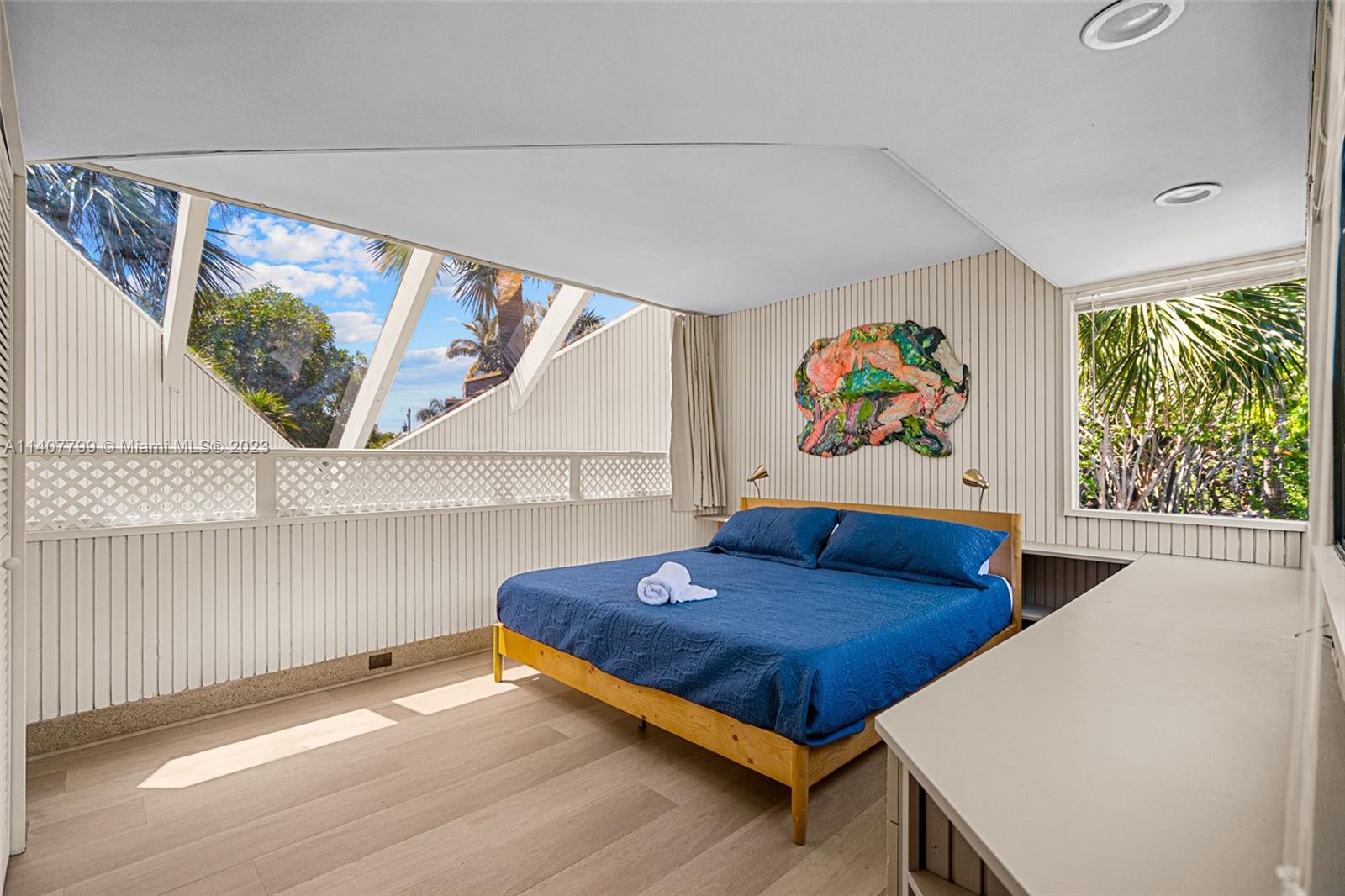 LAS OLAS BY THE SEA EXT - Residential