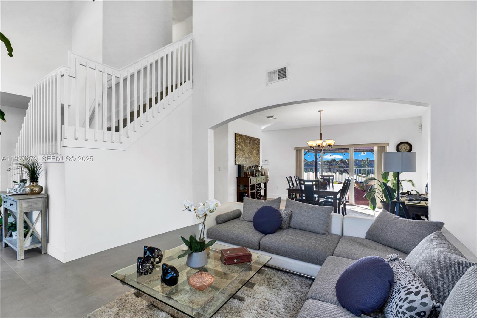 TWIN LAKE SHORES EAST - Residential