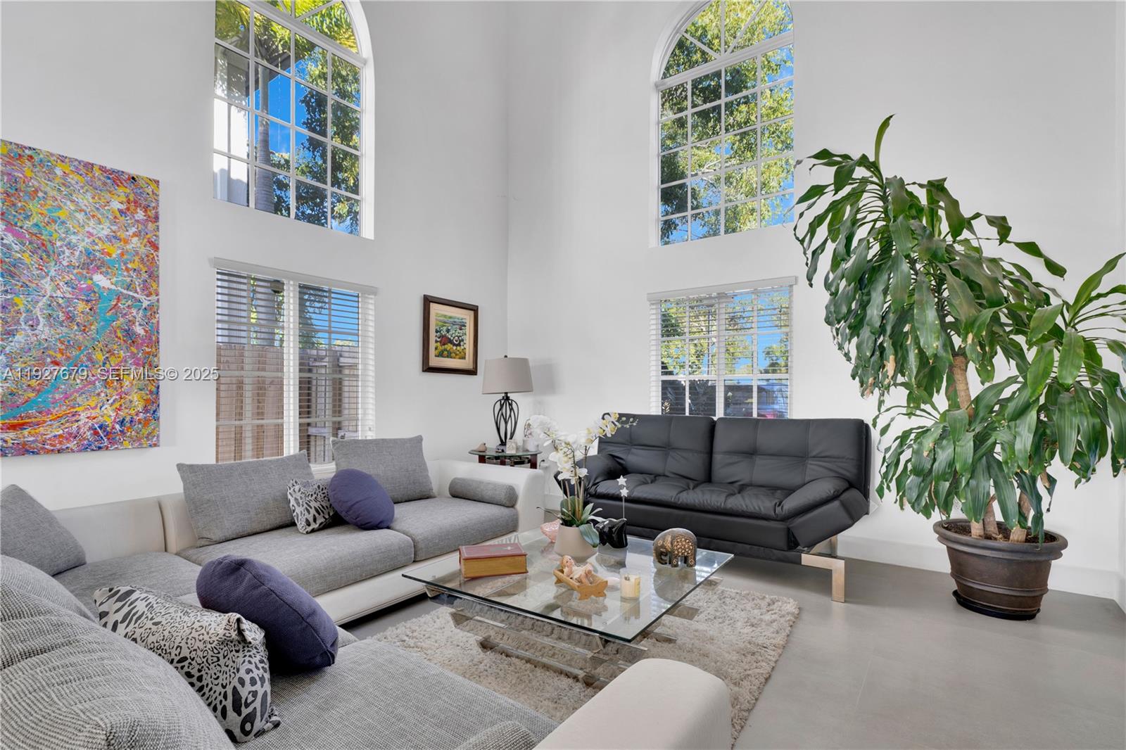 TWIN LAKE SHORES EAST - Residential