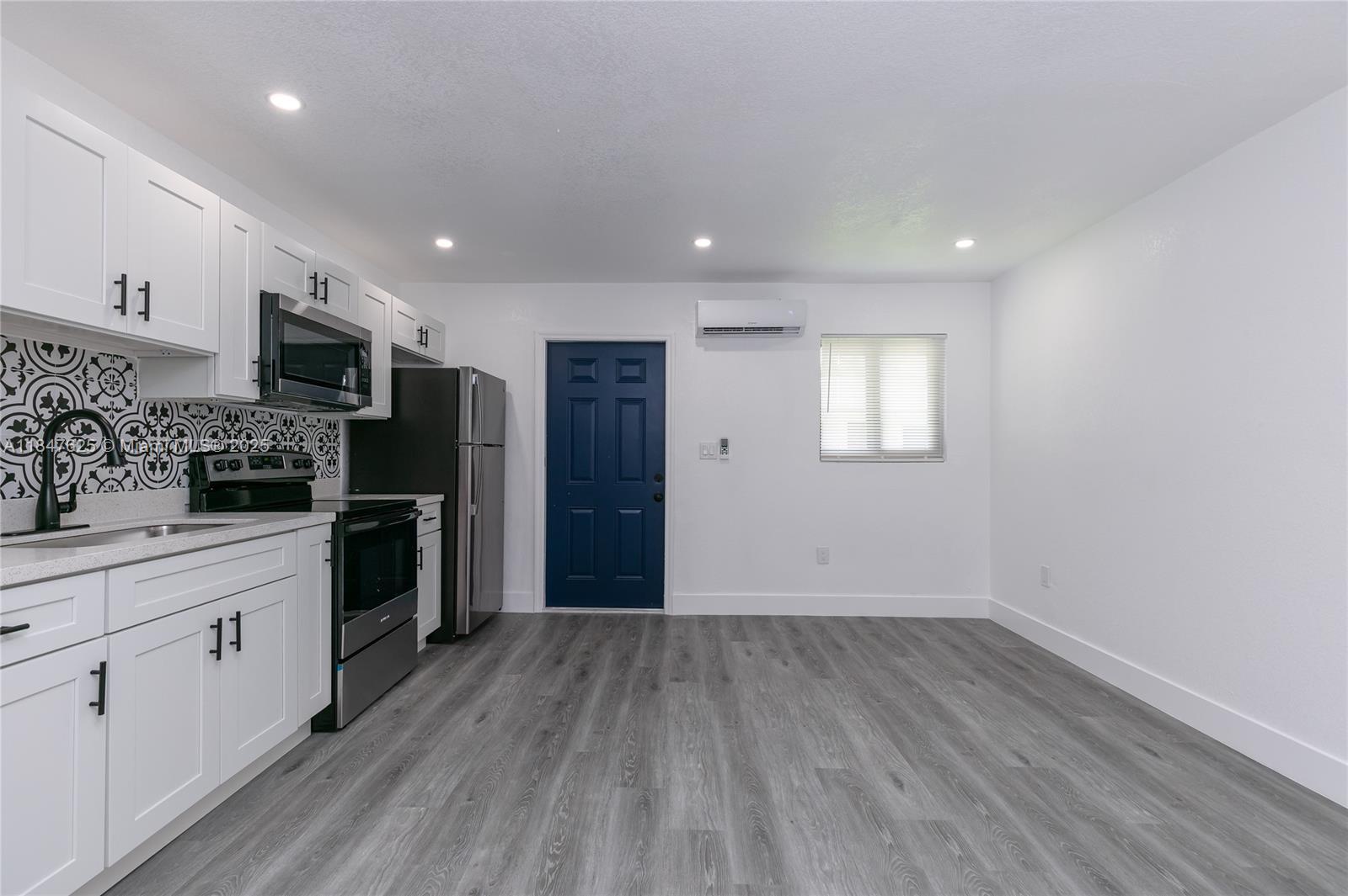 SUN LAND PARK - Residential Income