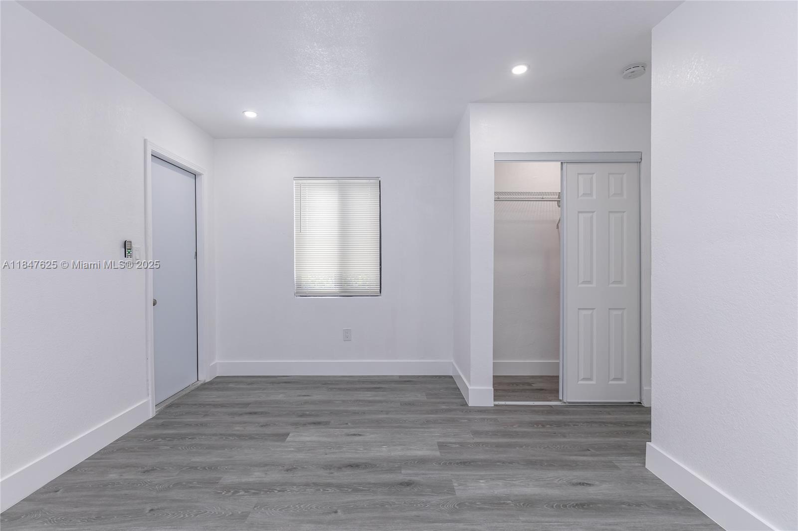 SUN LAND PARK - Residential Income