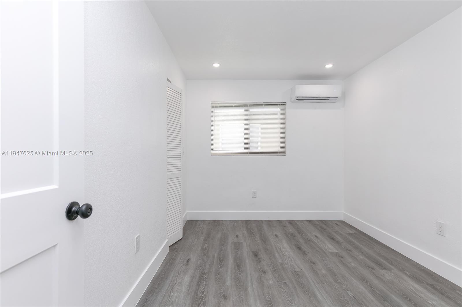 SUN LAND PARK - Residential Income