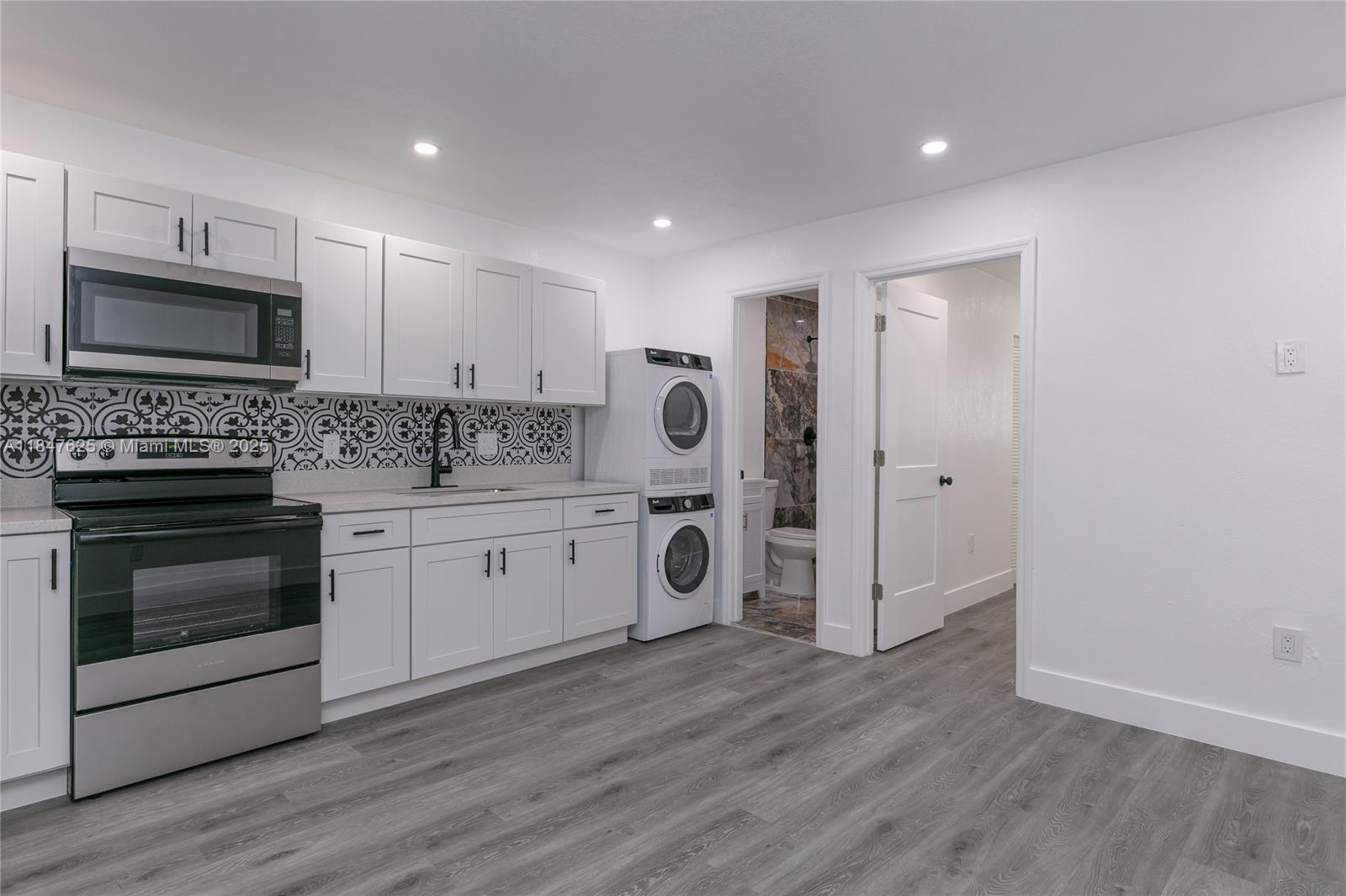 SUN LAND PARK - Residential Income