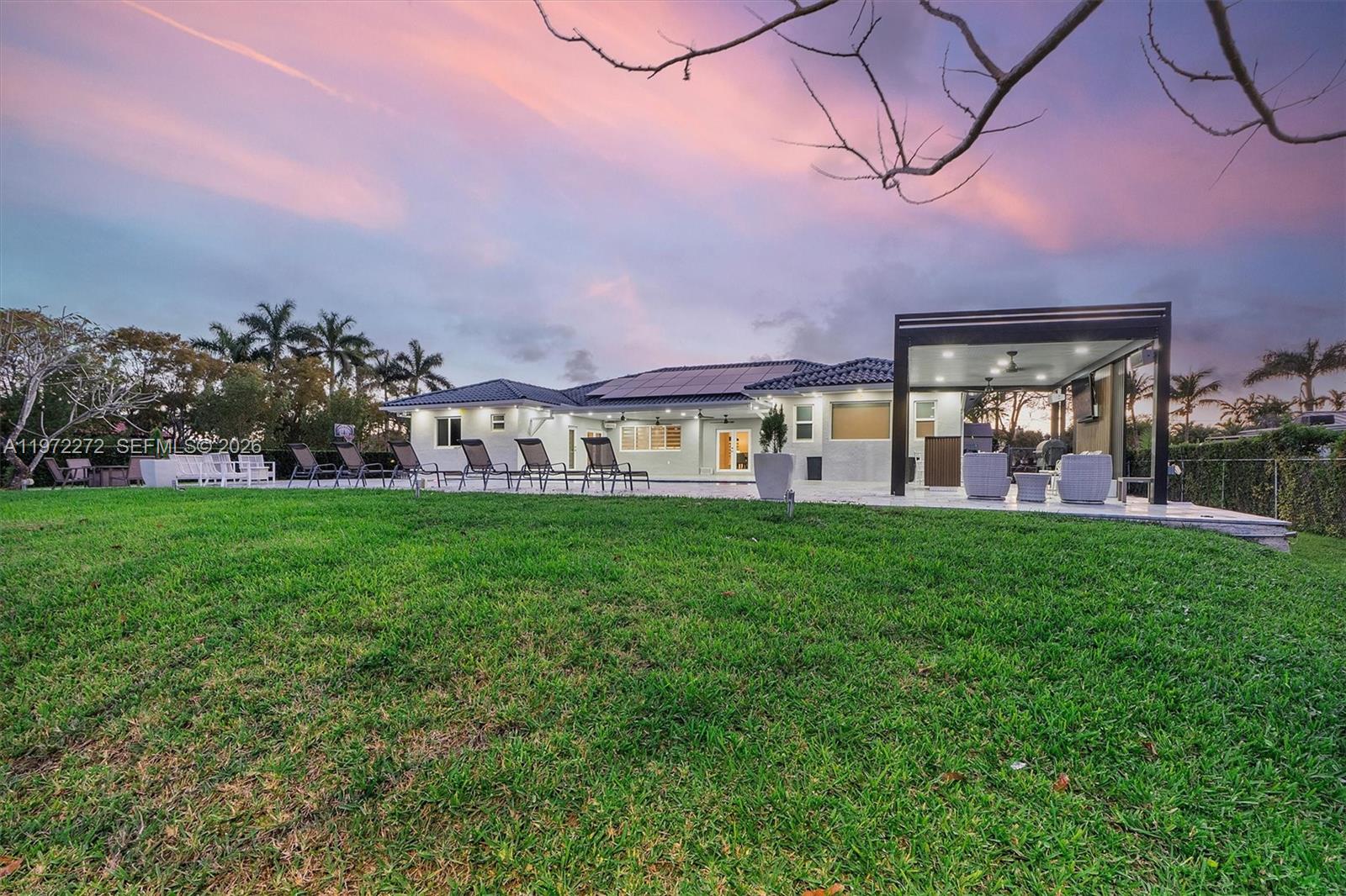 SWEETWATER ESTS SUB - Residential