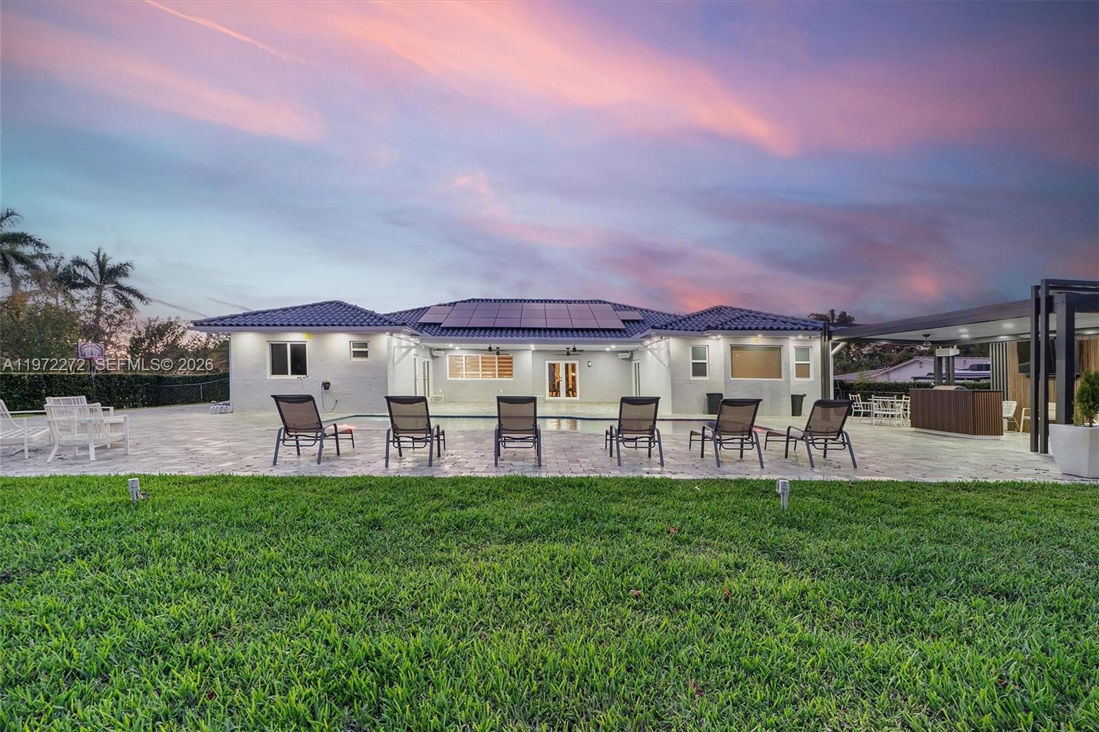 SWEETWATER ESTS SUB - Residential