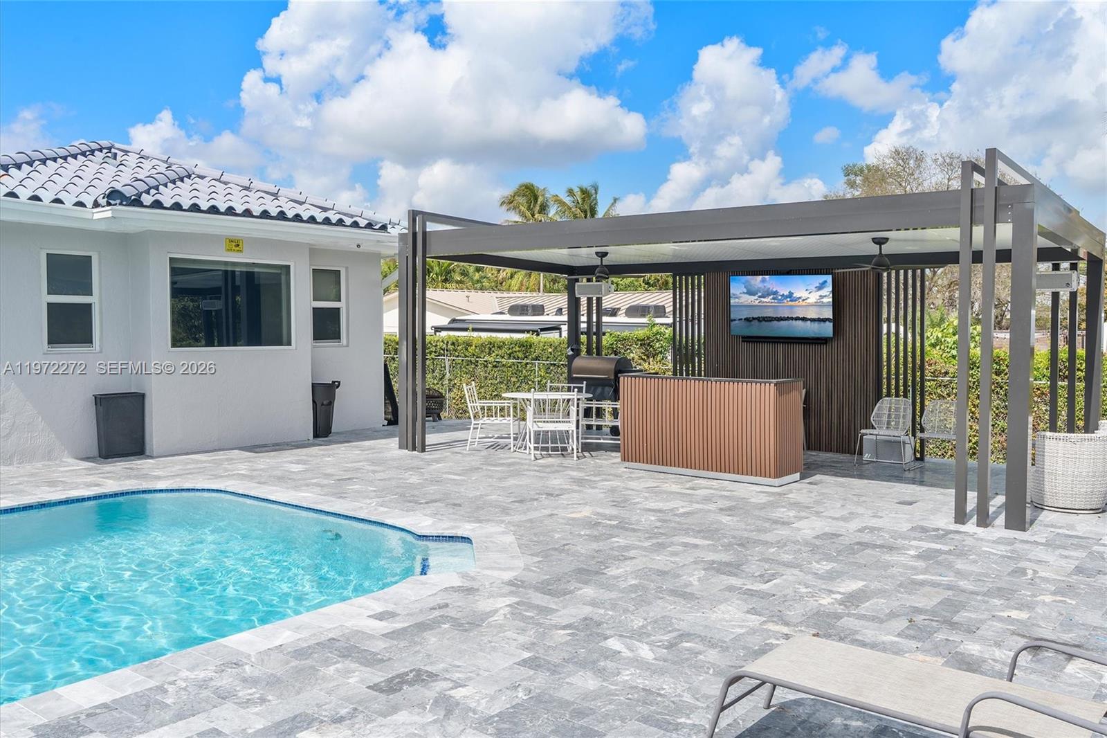 SWEETWATER ESTS SUB - Residential