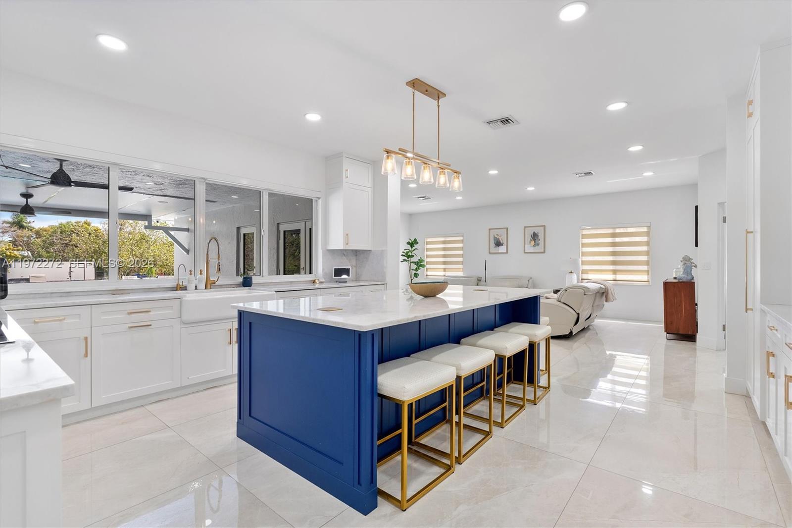 SWEETWATER ESTS SUB - Residential