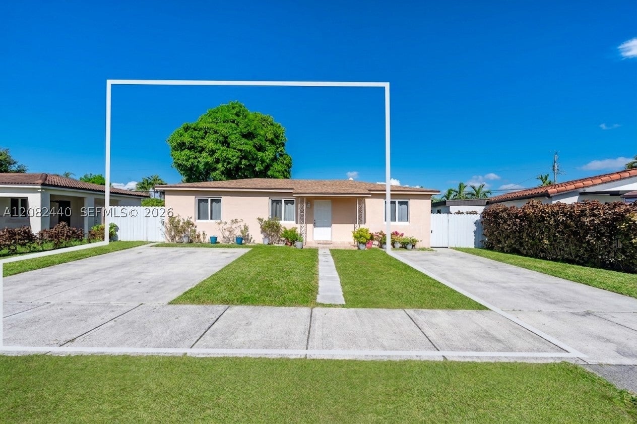 1020 SW 73rd Pl - Image 1