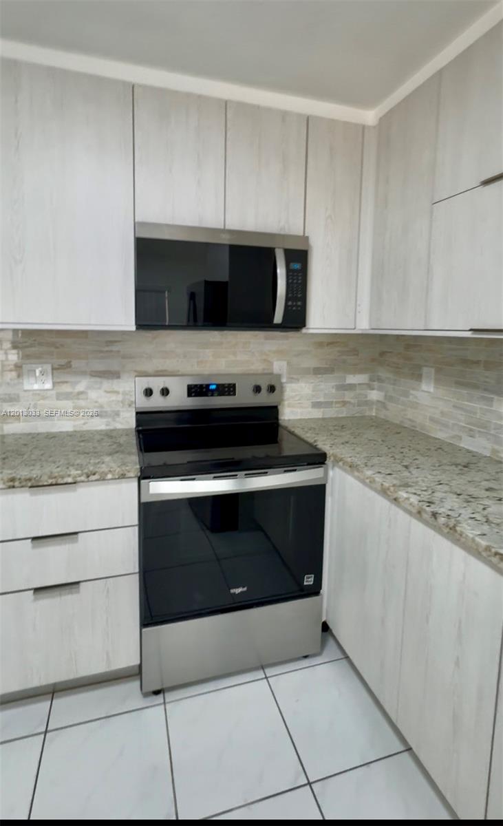 DAXAL SUB 1ST ADDN - Residential Lease