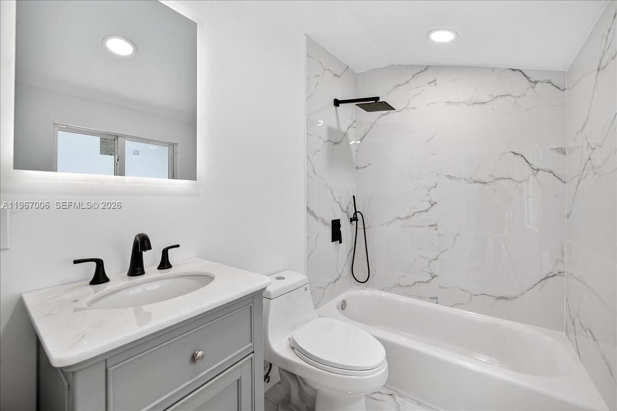 WEST END PARK AMD PL - Residential Income