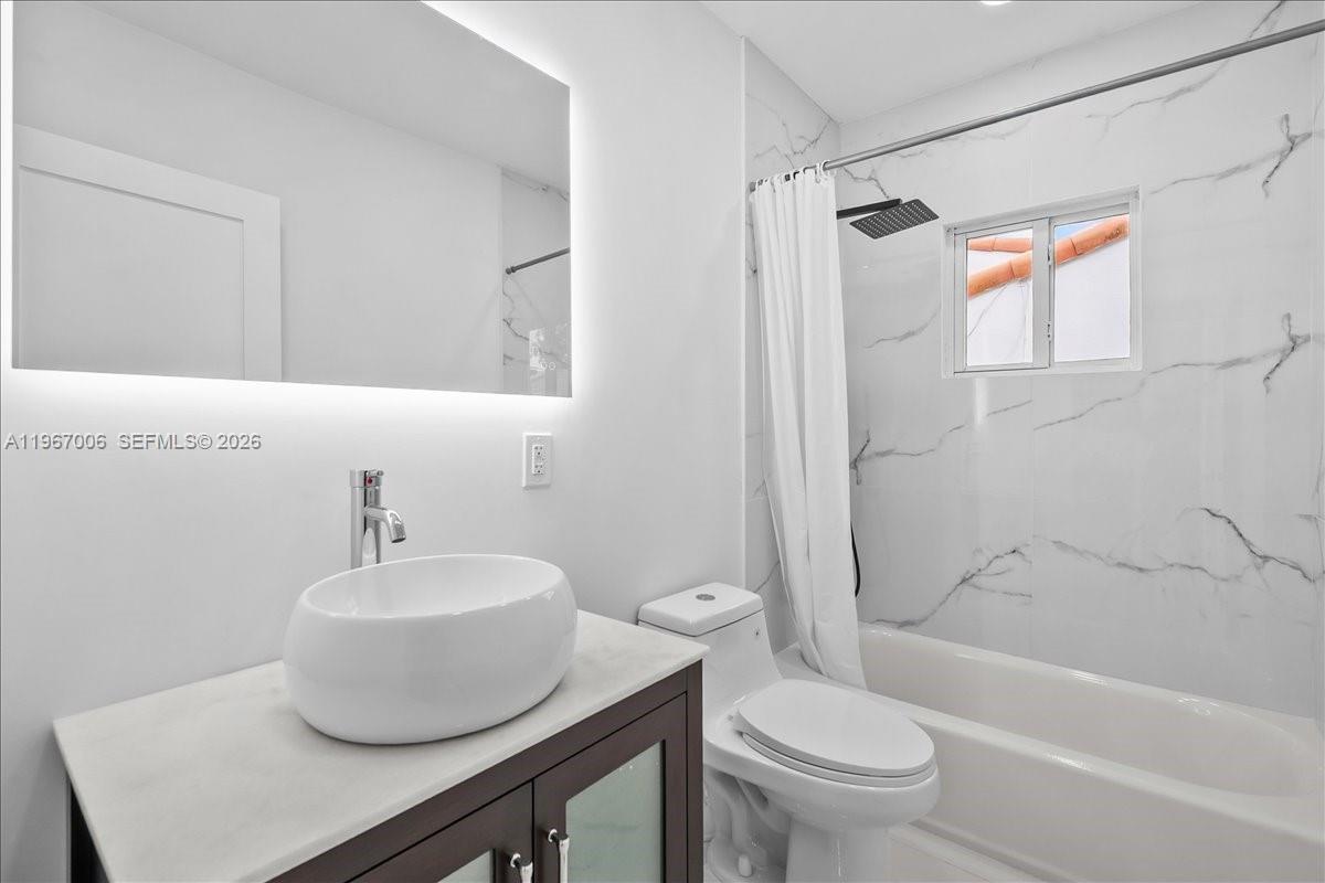 WEST END PARK AMD PL - Residential Income