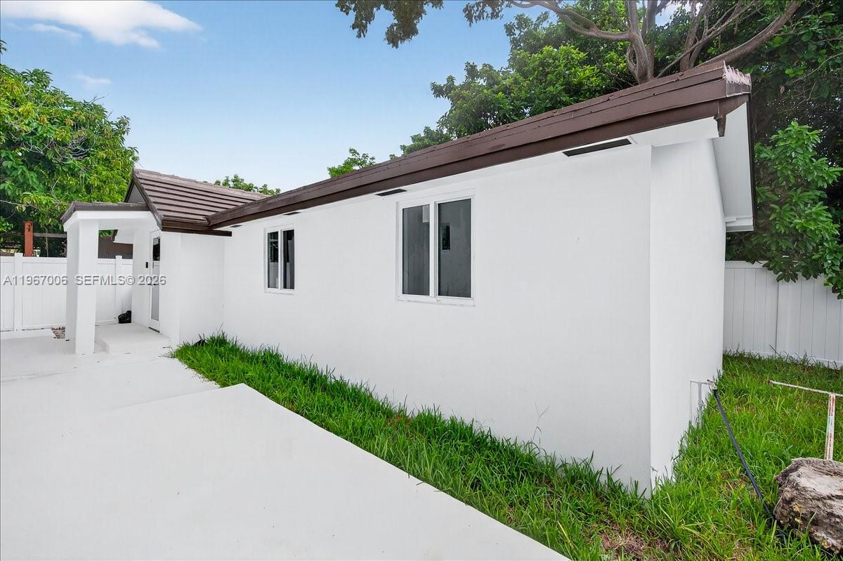 WEST END PARK AMD PL - Residential Income