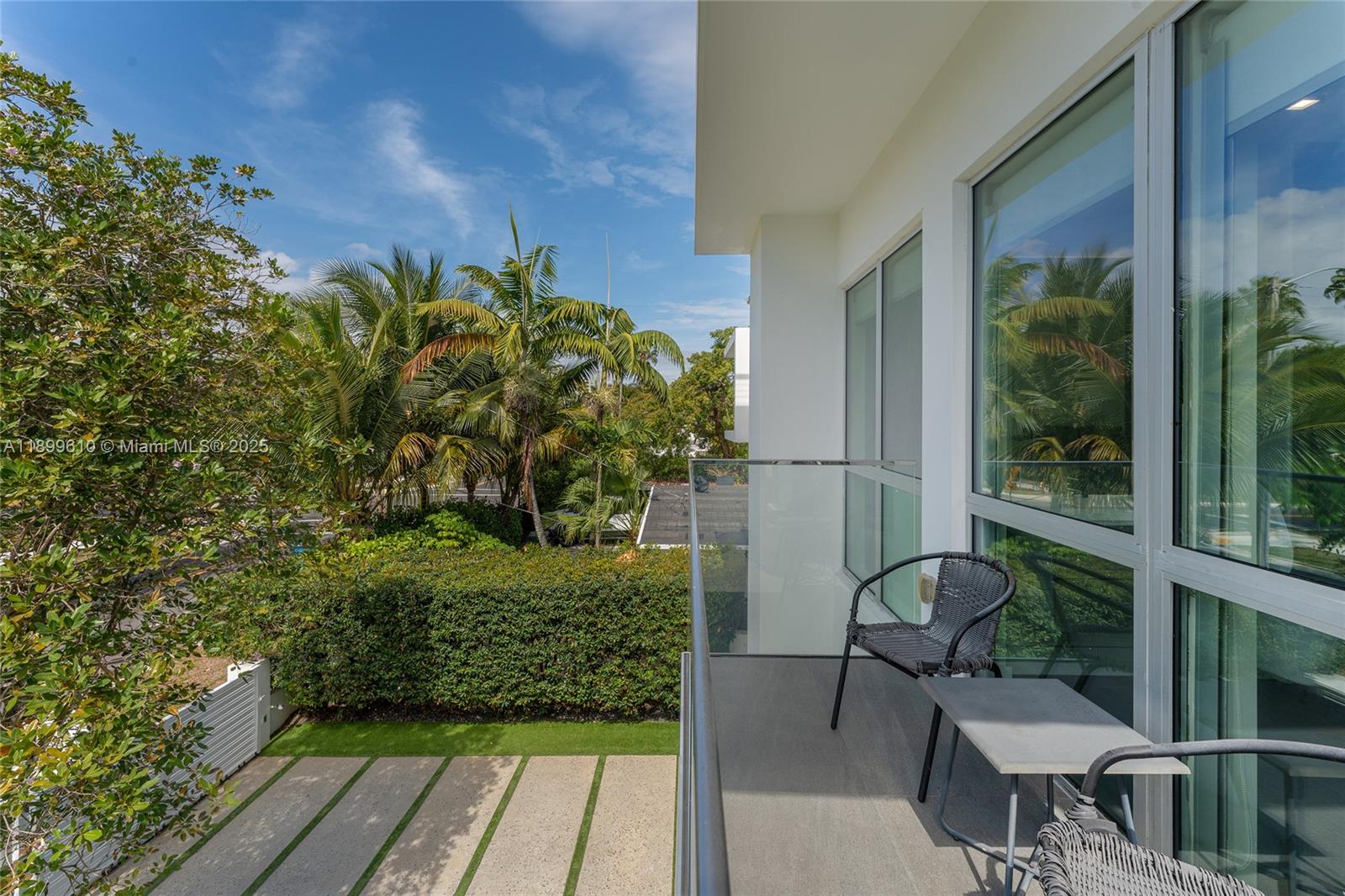 SPRING GARDEN - Residential