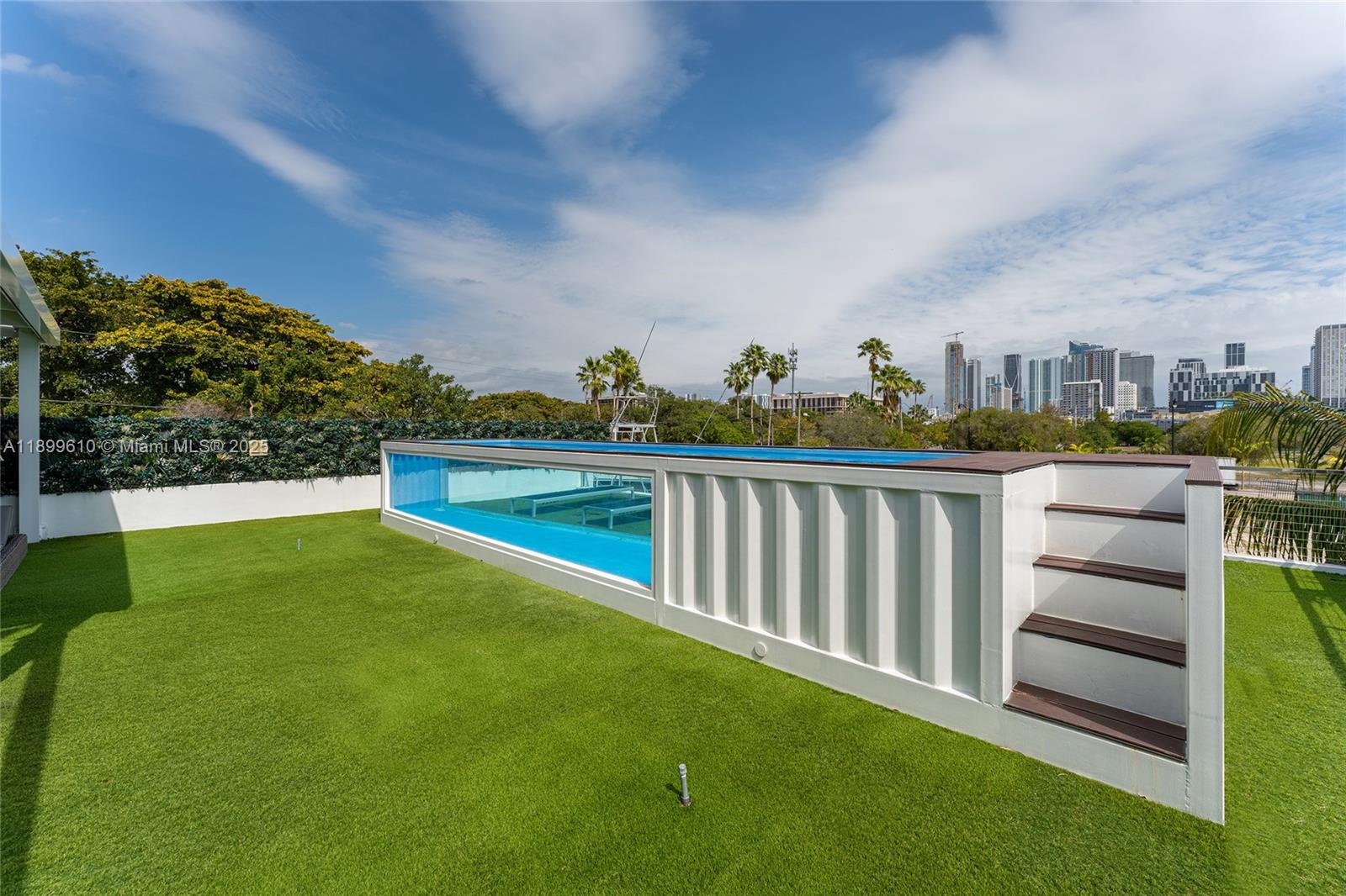 SPRING GARDEN - Residential