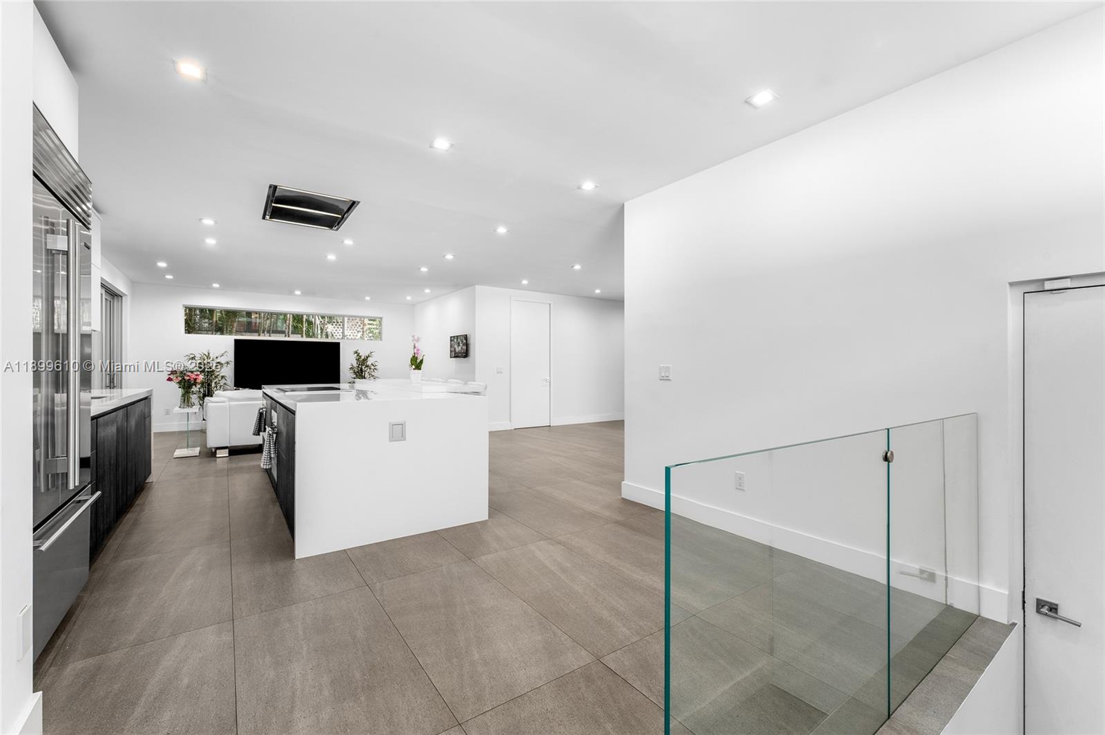 SPRING GARDEN - Residential