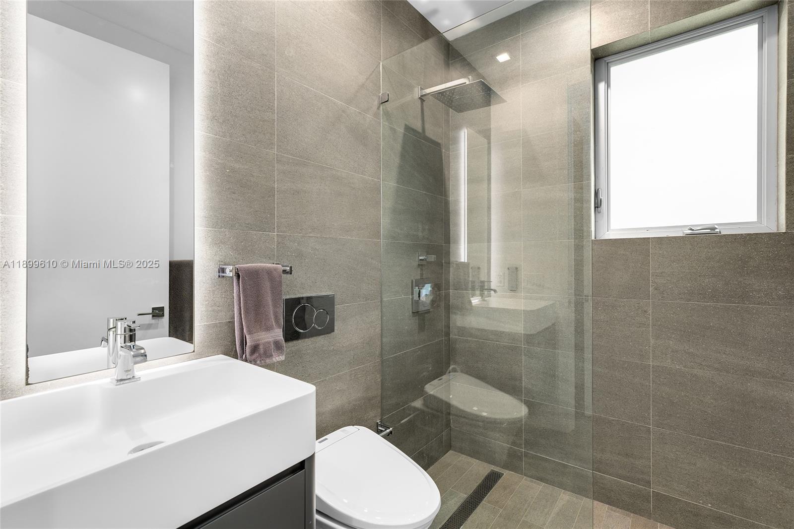 SPRING GARDEN - Residential