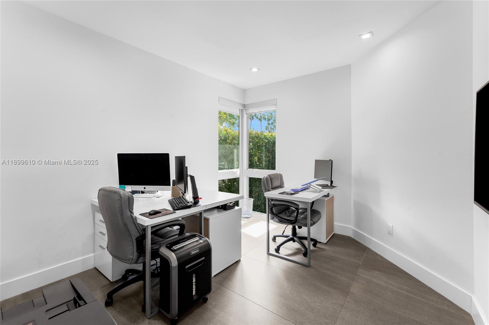 SPRING GARDEN - Residential