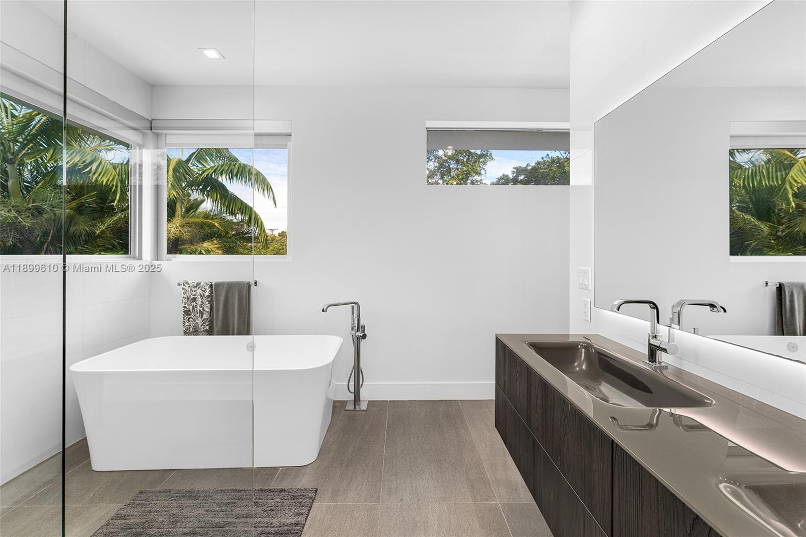 SPRING GARDEN - Residential