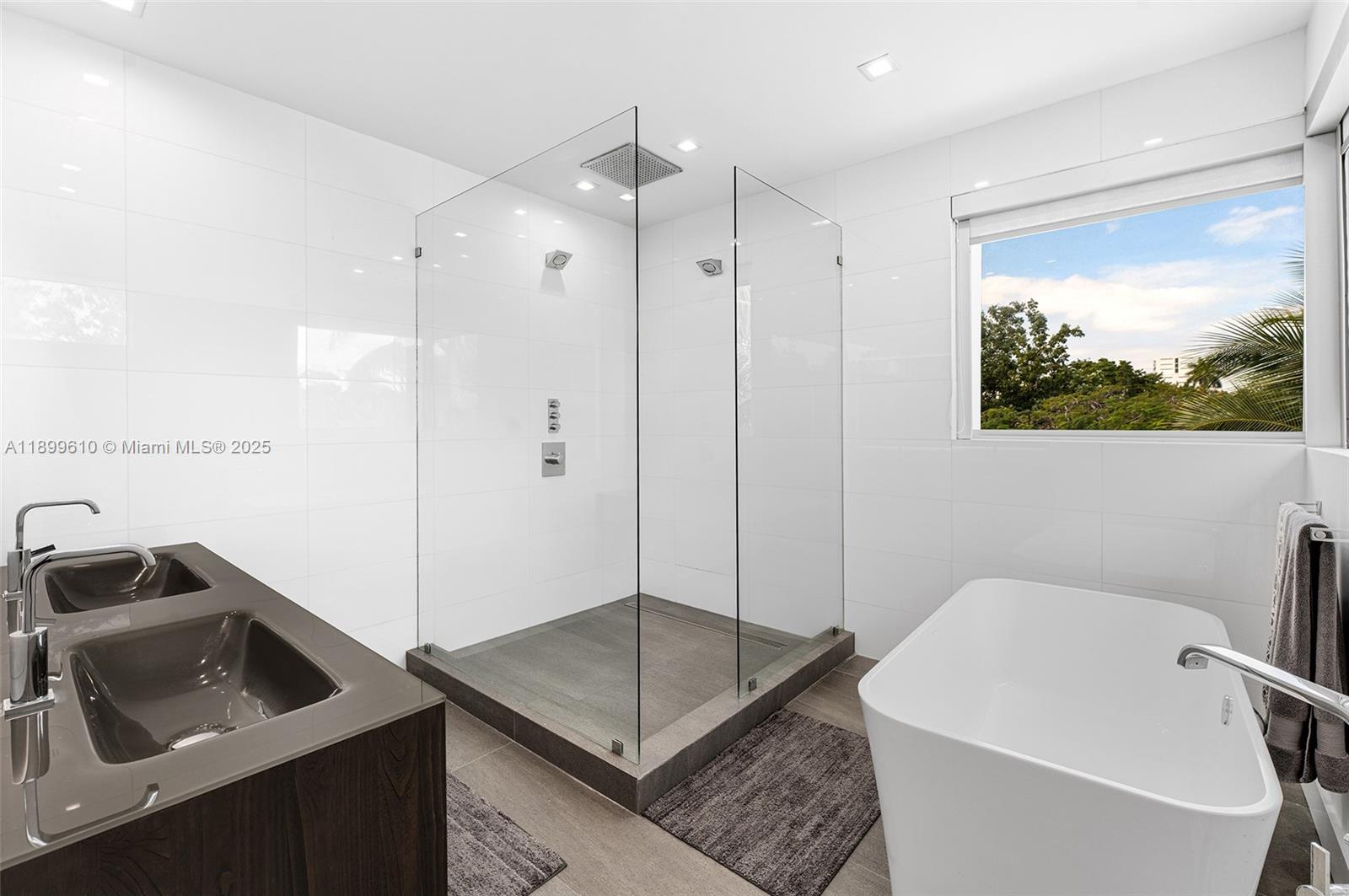 SPRING GARDEN - Residential