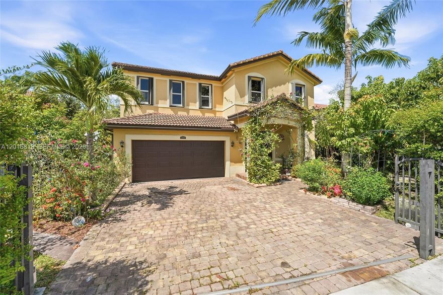 Beautiful and spacious 6-bedroom, 4-bathroom two-story home located in the desirable Lake Frances community in Homestead. This well-maintained residence offers over 3,000 sqft of living space featuring a modern upgraded kitchen, expansive living and dining areas, tile flooring downstairs, wood-style flooring upstairs, and a 2-car garage with an extended driveway. Enjoy a private backyard surrounded by lush landscaping.

Conveniently located near the Turnpike, top schools, shopping, restaurants, marinas, Walmart, Wawa, Chick-fil-A, and other new developments in one of Homestead’s fastest-growing areas.