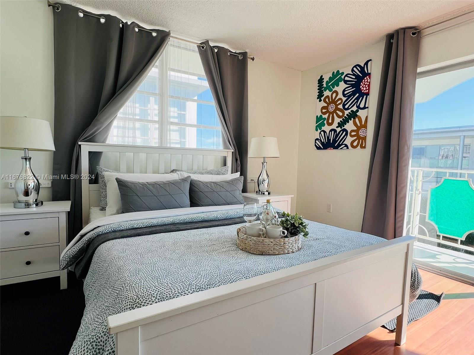 THE MERIDIAN CONDO - Residential