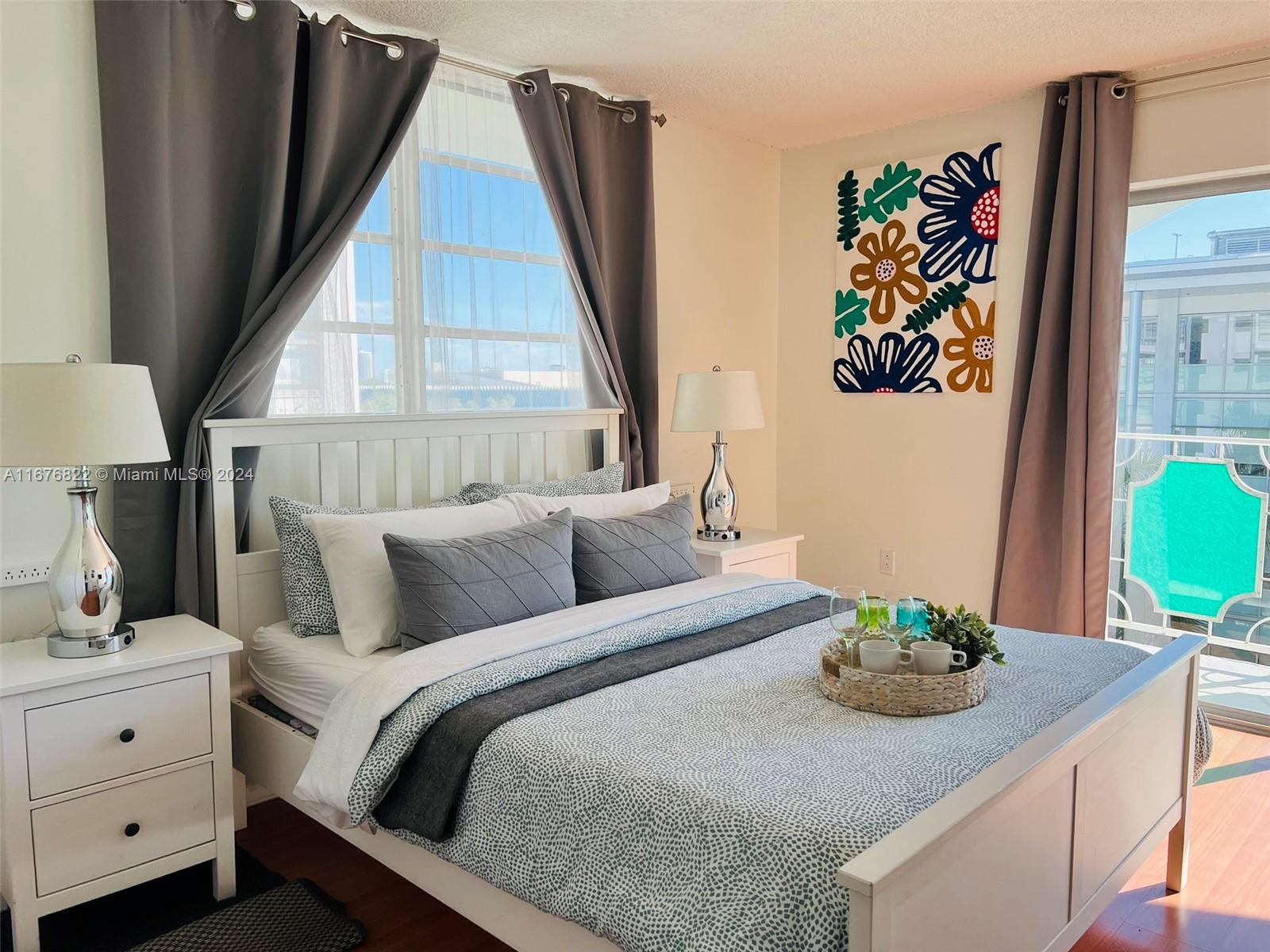 THE MERIDIAN CONDO - Residential