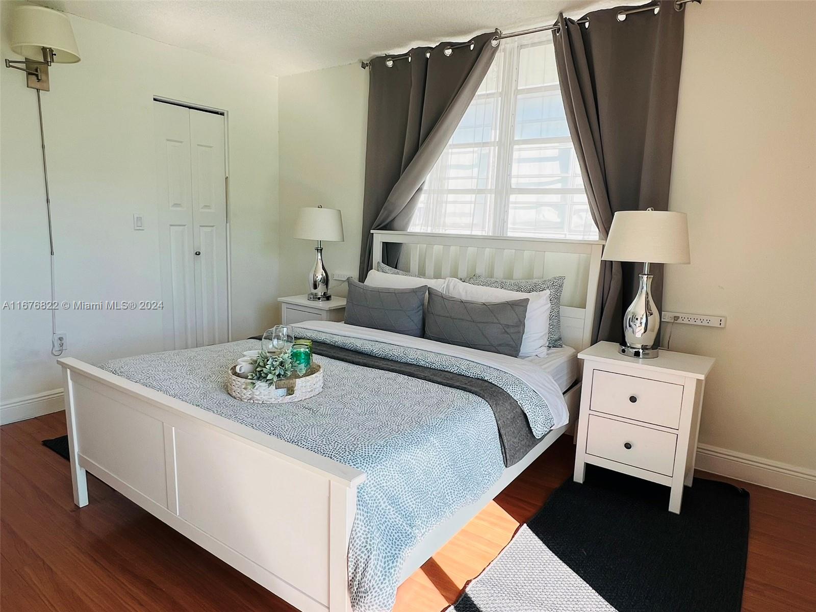 THE MERIDIAN CONDO - Residential