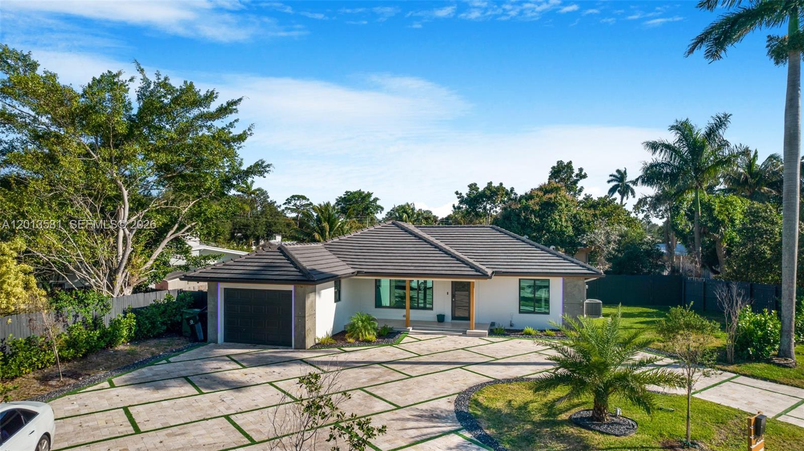 LAUDERDALE ISLES NO 2 - Residential