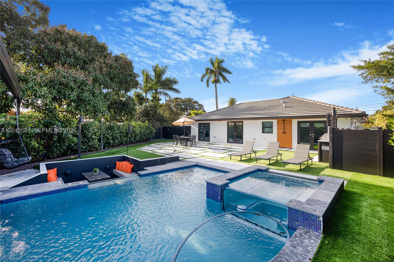 LAUDERDALE ISLES NO 2 - Residential