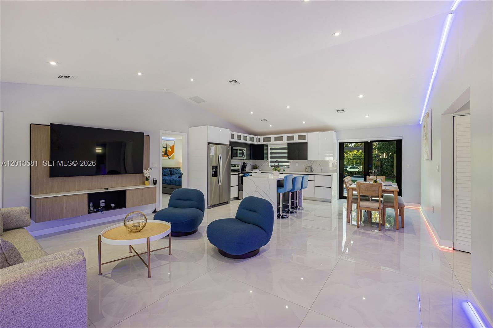 LAUDERDALE ISLES NO 2 - Residential