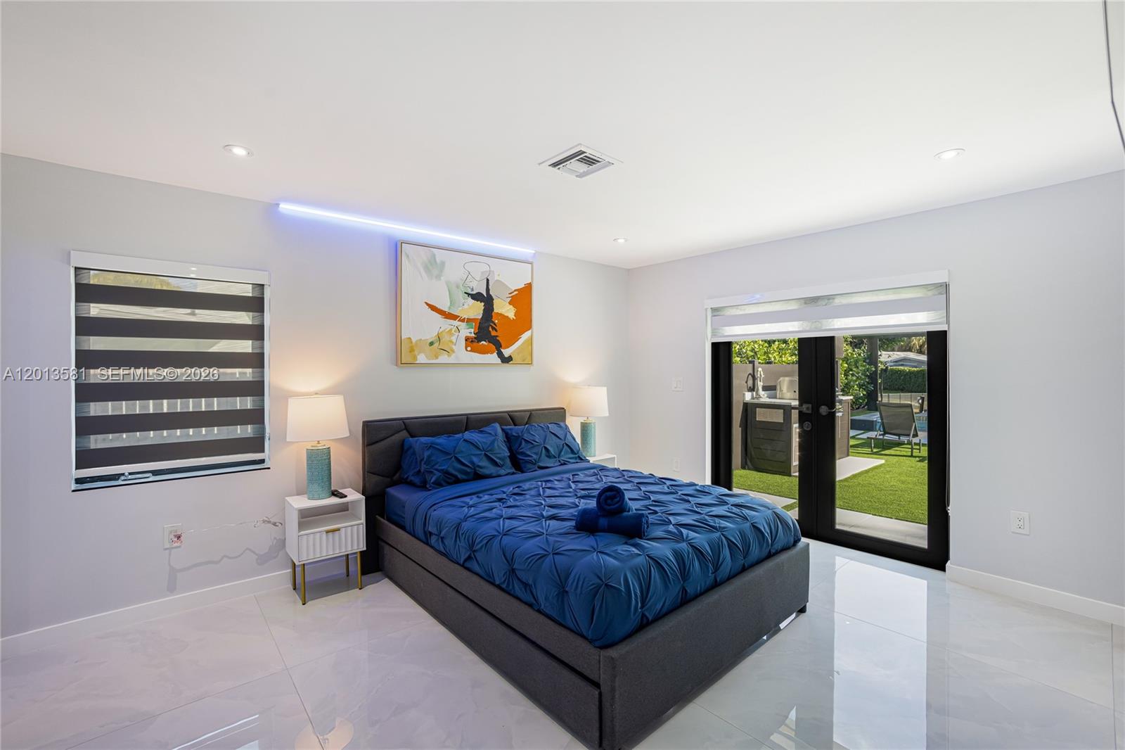 LAUDERDALE ISLES NO 2 - Residential